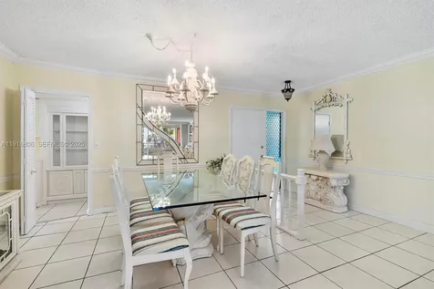 1700 NE 191st Street Miami FL 33179