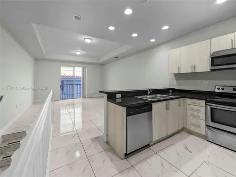 850 SW 14th Avenue Miami FL 33135