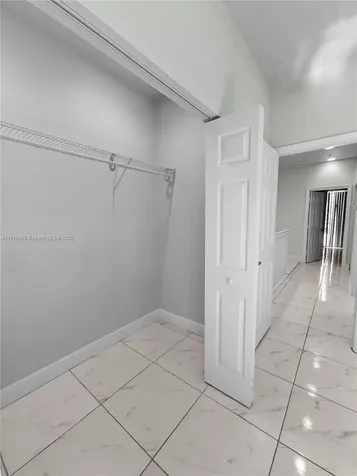 850 SW 14th Avenue Miami FL 33135