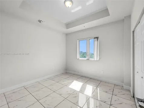 850 SW 14th Avenue Miami FL 33135
