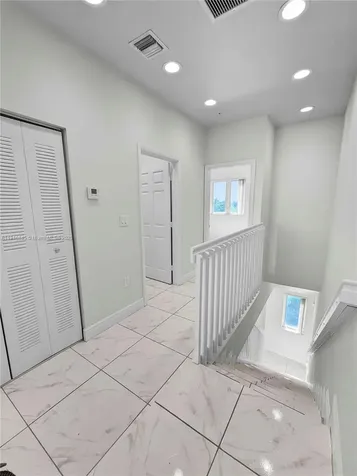 850 SW 14th Avenue Miami FL 33135