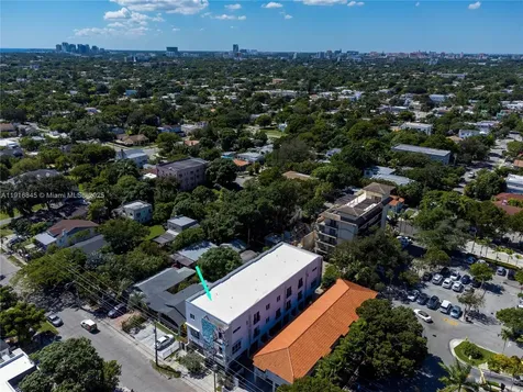 850 SW 14th Avenue Miami FL 33135