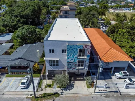 850 SW 14th Avenue Miami FL 33135