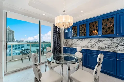 5025 Collins Avenue Miami Beach FL 33140