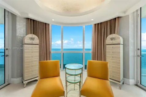 5025 Collins Avenue Miami Beach FL 33140