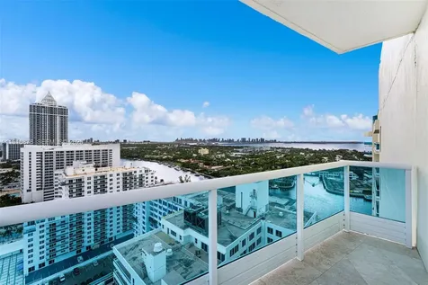 5025 Collins Avenue Miami Beach FL 33140