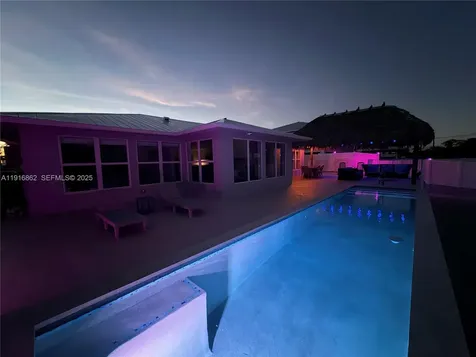 1733 Sunrise Drive Big Pine FL 33043