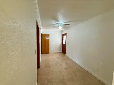 174 E 41st Street Hialeah FL 33013
