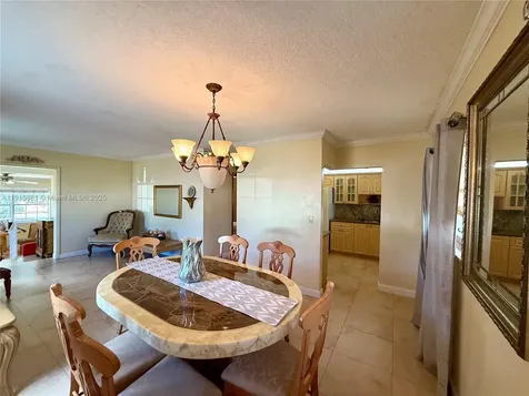 174 E 41st Street Hialeah FL 33013