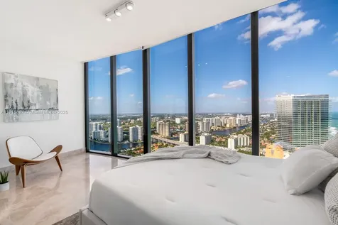 18555 Collins Avenue Sunny Isles Beach FL 33160