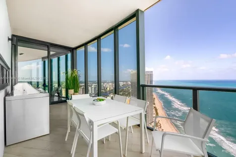18555 Collins Avenue Sunny Isles Beach FL 33160