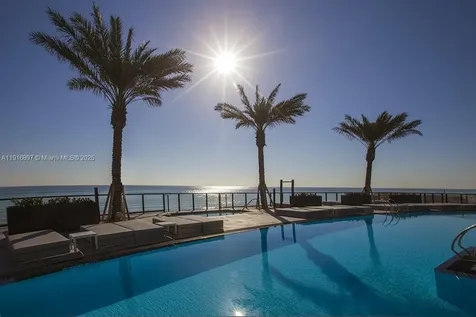 18555 Collins Avenue Sunny Isles Beach FL 33160