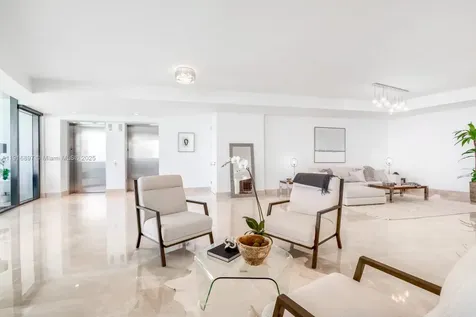 18555 Collins Avenue Sunny Isles Beach FL 33160