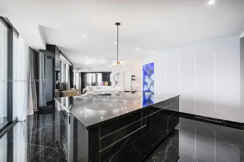 18555 Collins Avenue Sunny Isles Beach FL 33160