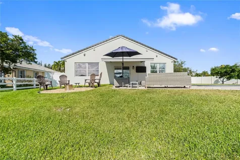 16120 SW 11th Street Pembroke Pines FL 33027