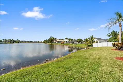 16120 SW 11th Street Pembroke Pines FL 33027