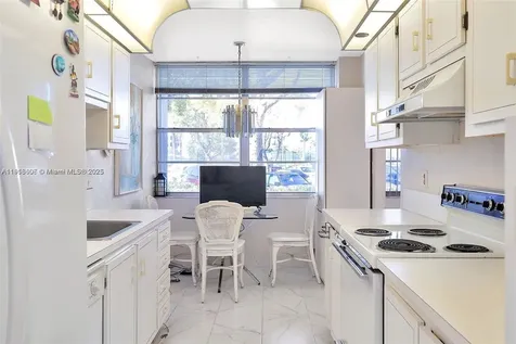 1300 Saint Charles Place Pembroke Pines FL 33026