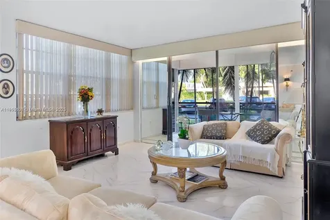 1300 Saint Charles Place Pembroke Pines FL 33026