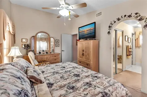 6402 SW 113th Avenue Miami FL 33173