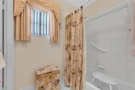 6402 SW 113th Avenue Miami FL 33173