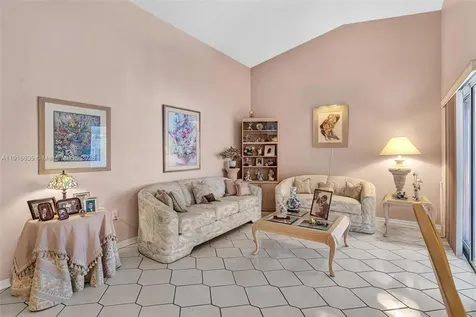 6402 SW 113th Avenue Miami FL 33173