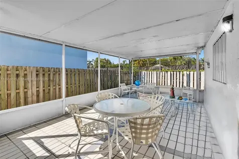 6402 SW 113th Avenue Miami FL 33173