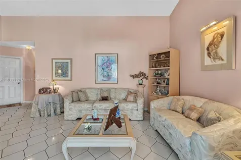 6402 SW 113th Avenue Miami FL 33173
