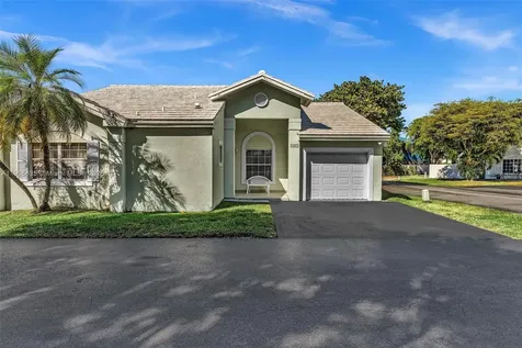 6402 SW 113th Avenue Miami FL 33173