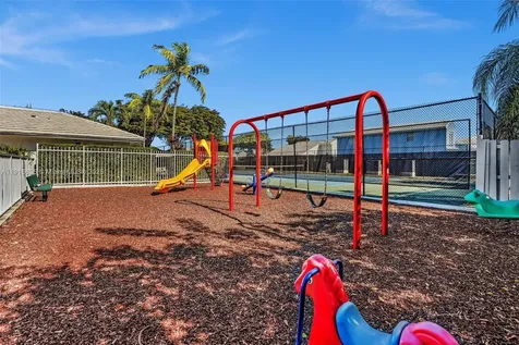 6402 SW 113th Avenue Miami FL 33173