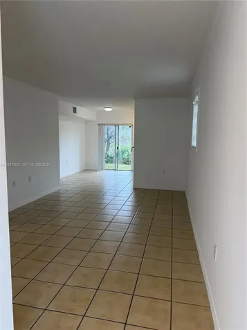 2199 NW 77th Way Pembroke Pines FL 33024