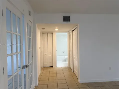 2199 NW 77th Way Pembroke Pines FL 33024