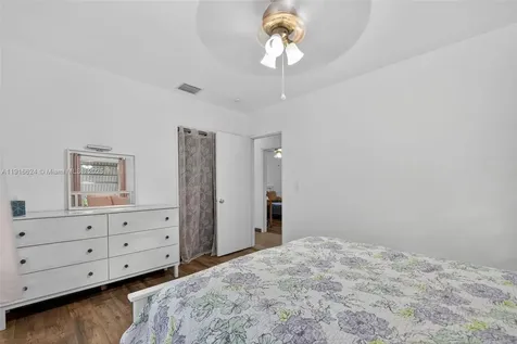 1690 NE 161st Street North Miami Beach FL 33162