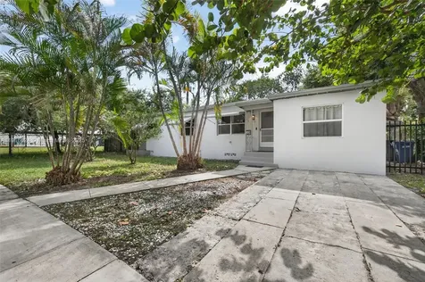 1690 NE 161st Street North Miami Beach FL 33162