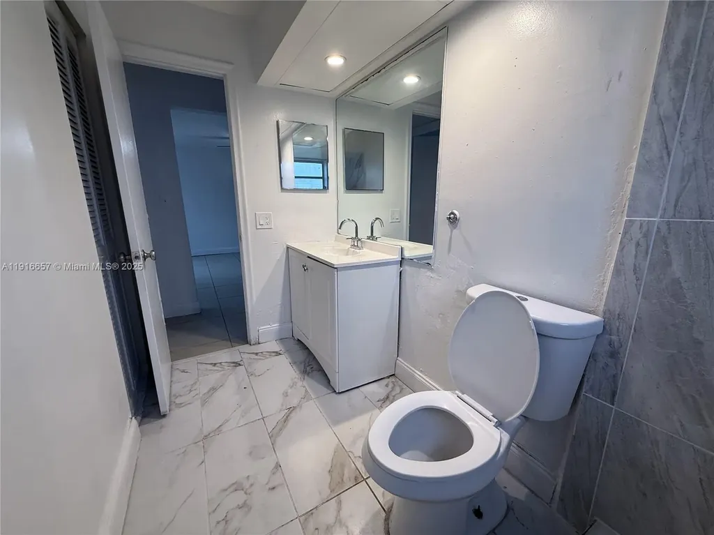 11001 NW 44th Street # East Coral Springs FL 33065