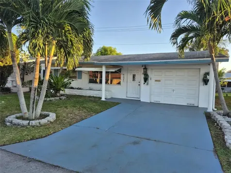 4204 NW 47th Court Tamarac FL 33319