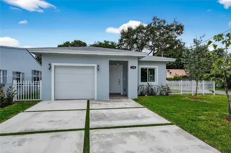 1346 NW 44th Street Miami FL 33142