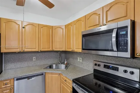 6230 E 2nd Avenue Hialeah FL 33013