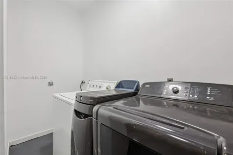 6230 E 2nd Avenue Hialeah FL 33013