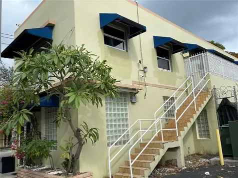2299 NW 25th Avenue Miami FL 33142