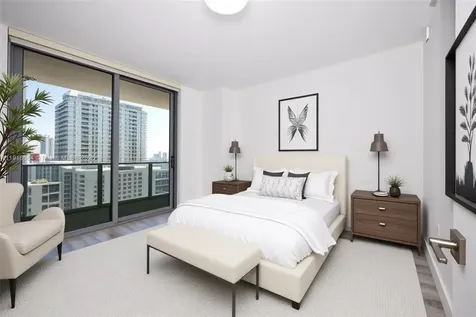 45 SW 9th Street Miami FL 33130
