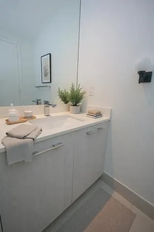45 SW 9th Street Miami FL 33130