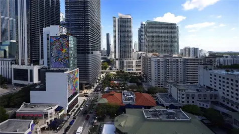 45 SW 9th Street Miami FL 33130