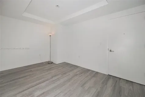 45 SW 9th Street Miami FL 33130