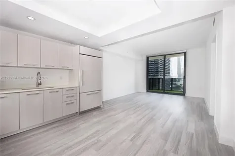 45 SW 9th Street Miami FL 33130