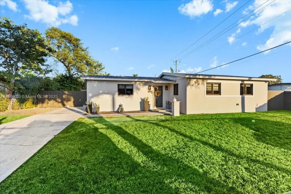 17121 NW 82nd Avenue Hialeah FL 33015