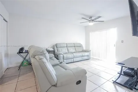 7561 NW 16th Street Plantation FL 33313
