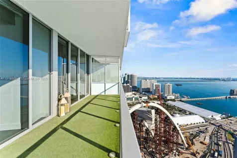 1100 Biscayne Boulevard Miami FL 33132
