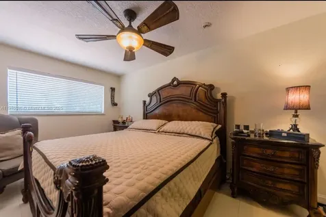10260 SW 48th Street Miami FL 33165