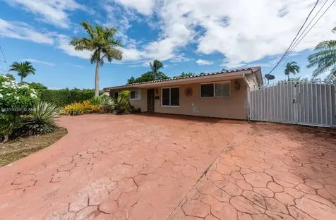 10260 SW 48th Street Miami FL 33165