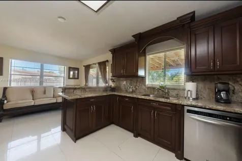 10260 SW 48th Street Miami FL 33165